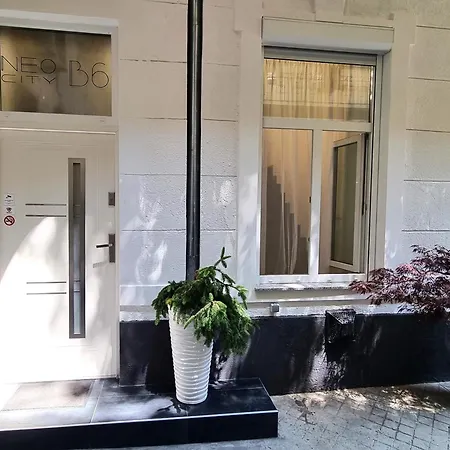 Appartement Goldcentral Neocity B6 - Next To New York Cafe Budapest