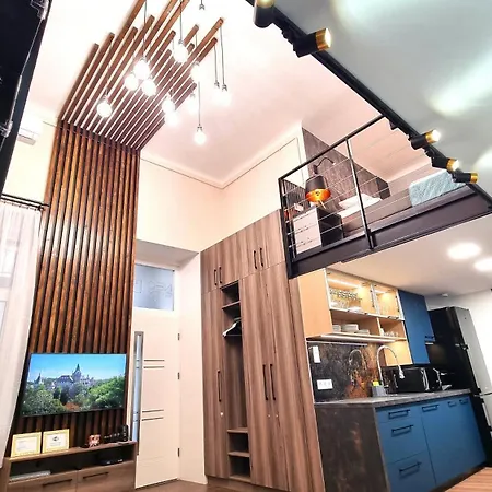 Goldcentral Neocity B6 - Next To New York Cafe * Budapest