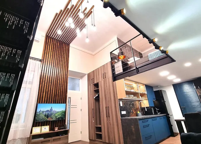 Goldcentral Neocity B6 - Next To New York Cafe * 布达佩斯