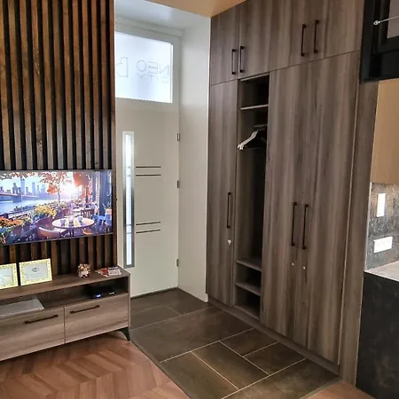 Apartman Goldcentral Neocity B6 - Next To New York Cafe